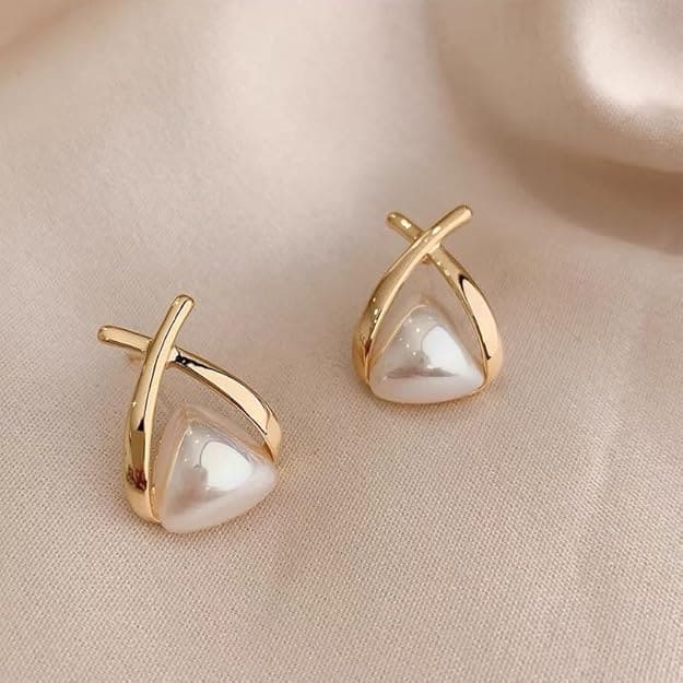 Korean Stud Pearl Earrings