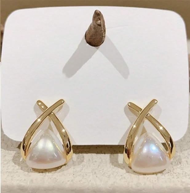 Korean Stud Pearl Earrings