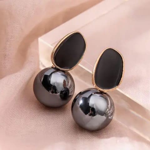 Korean Black Drop Earrings