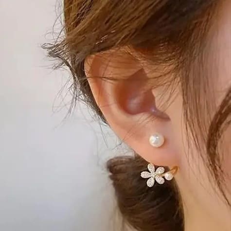 Korean Shiny Flower Stud Earrings